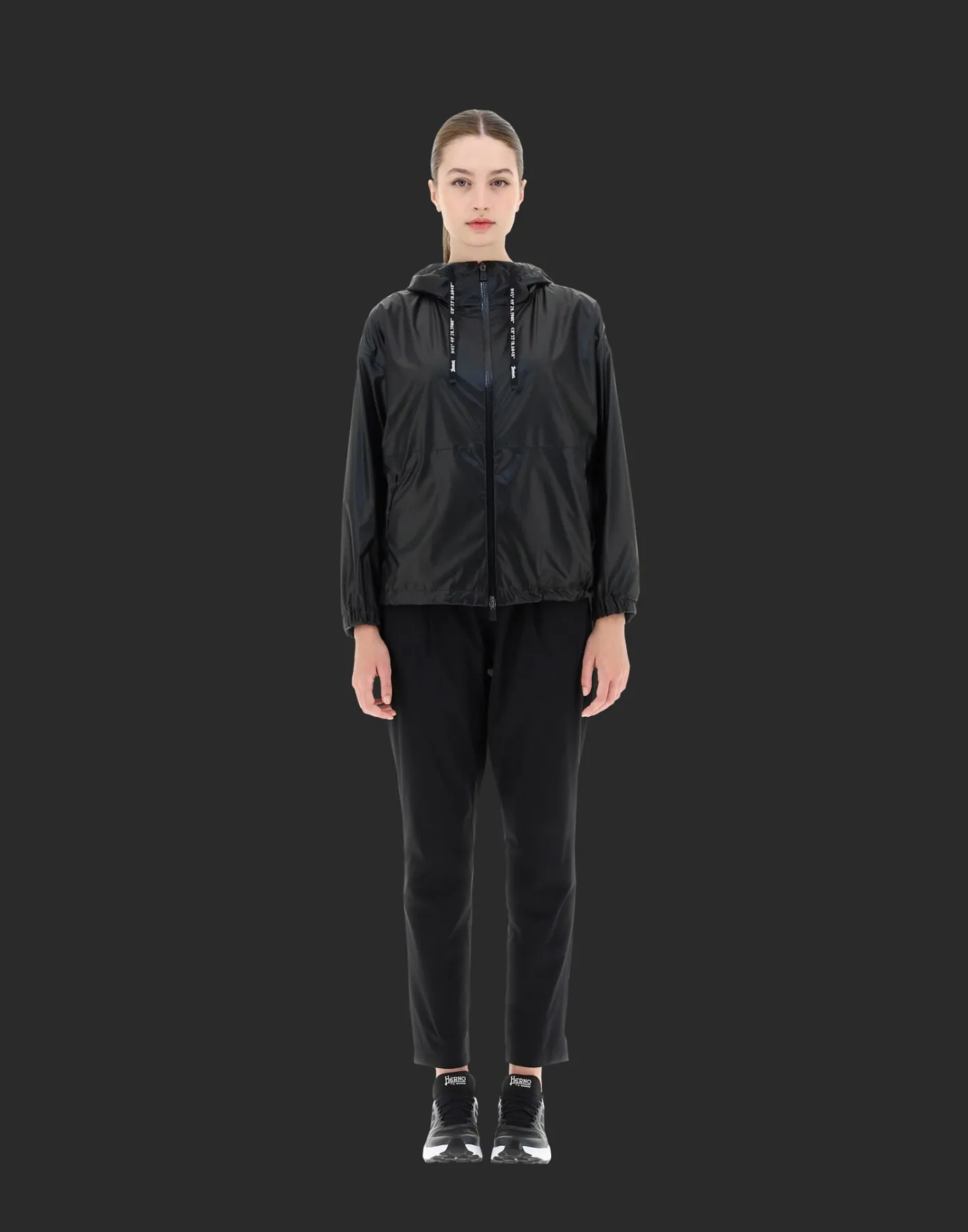 Herno Capes | Capes Black